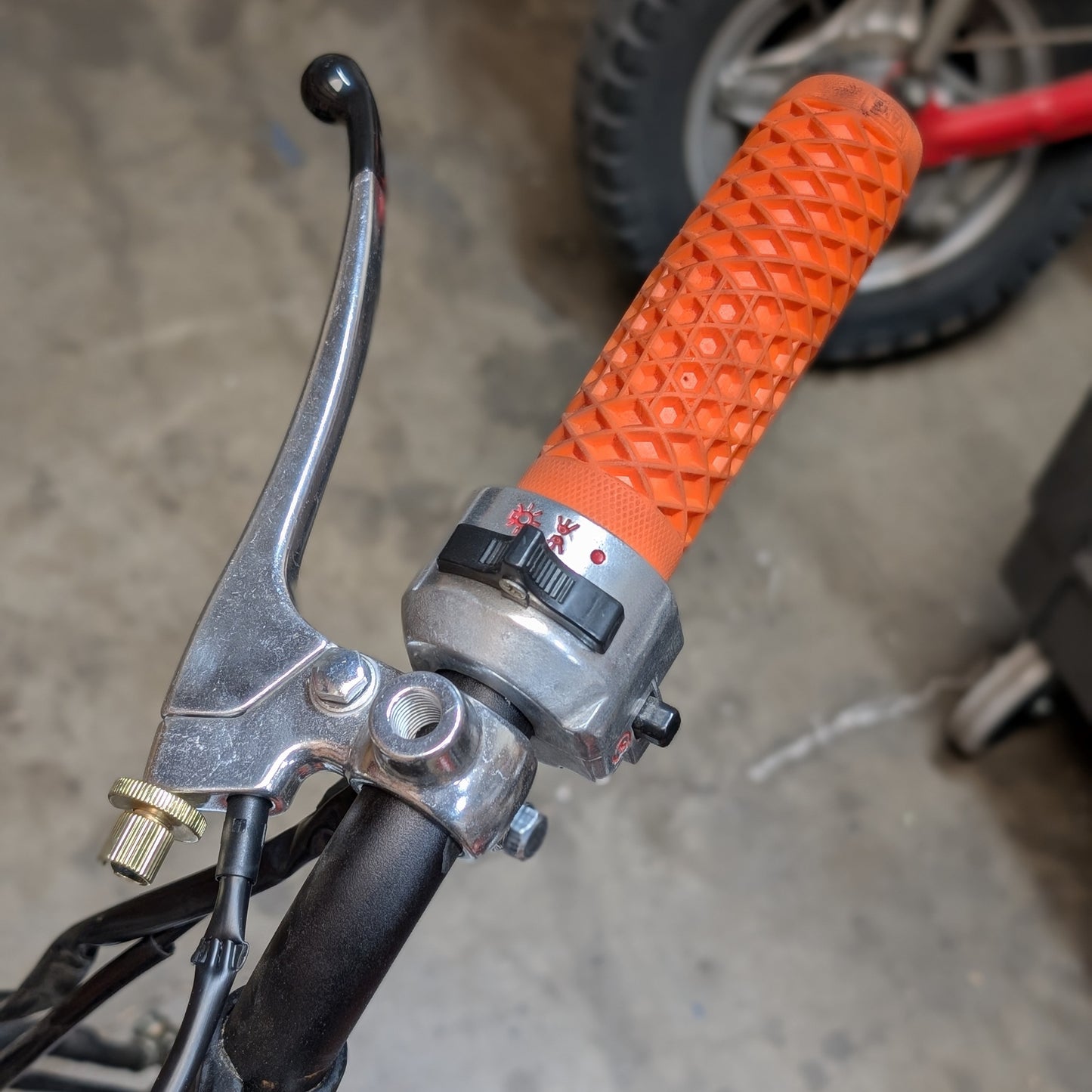 7/8" Right Side Drum Brake Lever with Brake Light Switch